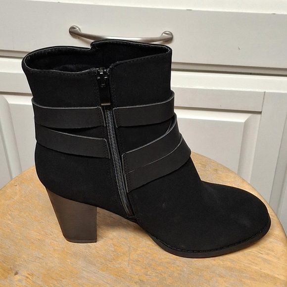 New Women's Demo-46 Stylish  Chunky Hi Heel Strappy Ankle Boot-blk Size 8.5 - Picture 3 of 4